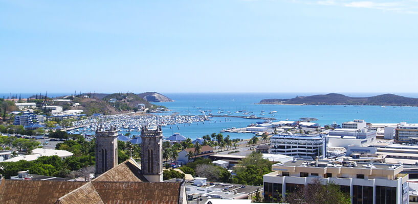 La cathedrale saint joseph et sa vue sur noumea