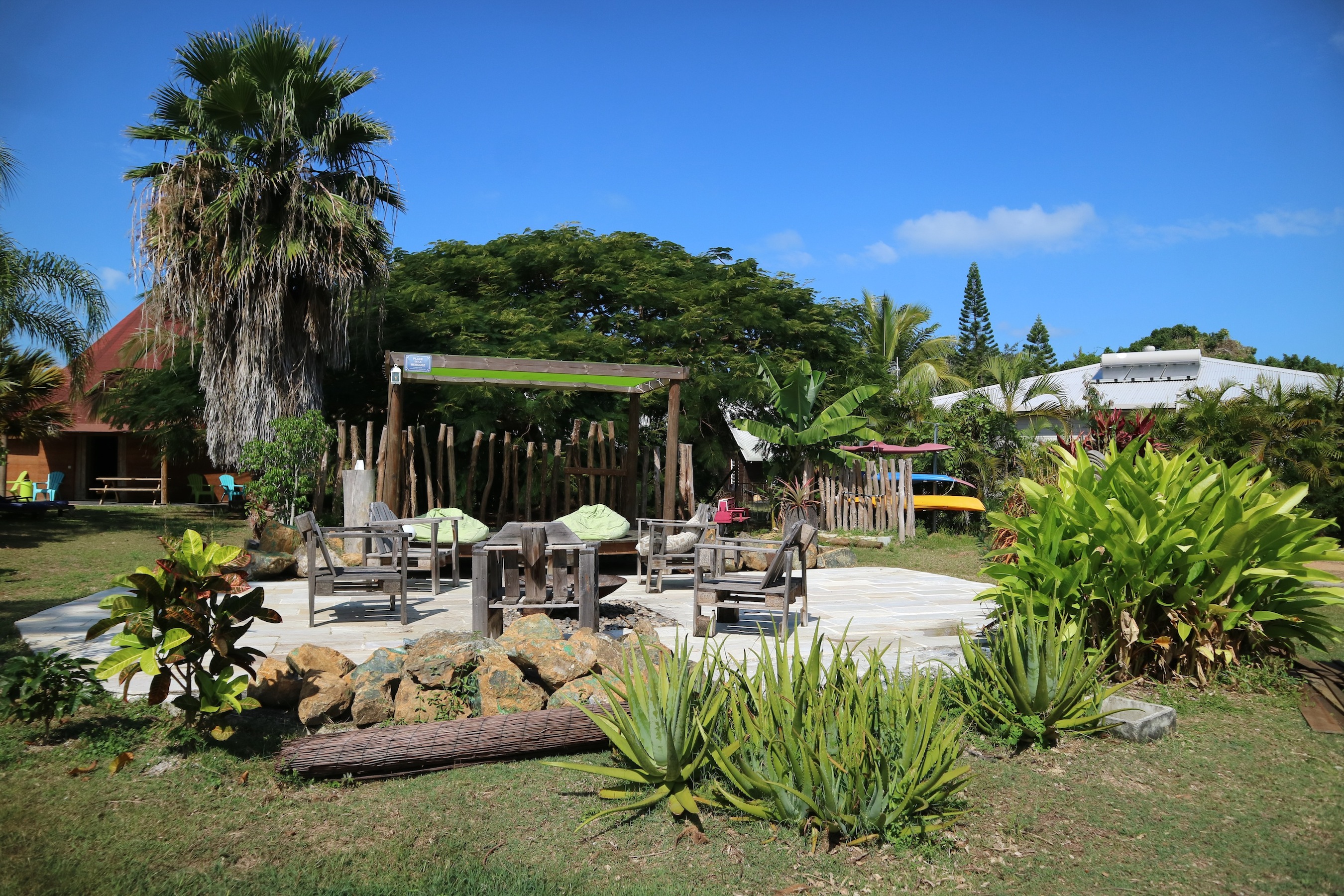 Hébergement près de la plage de Poé