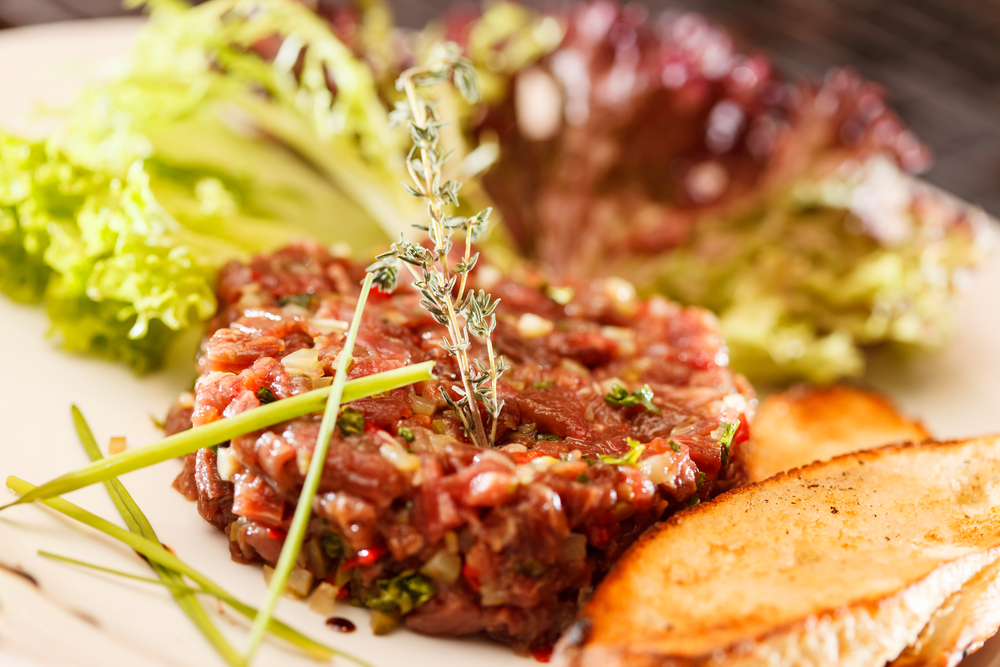 Tartare de Bœuf à la Japonaise au couteau de Nouvelle-Calédonie