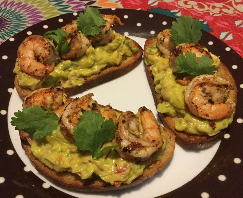 Tartines Guacamole et crevettes