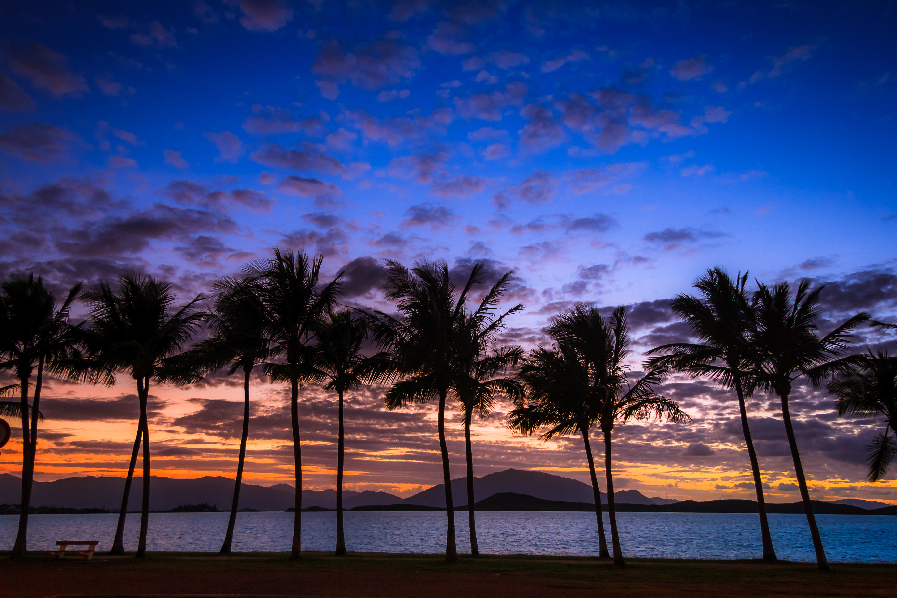 plage de la côte blanche nouméa